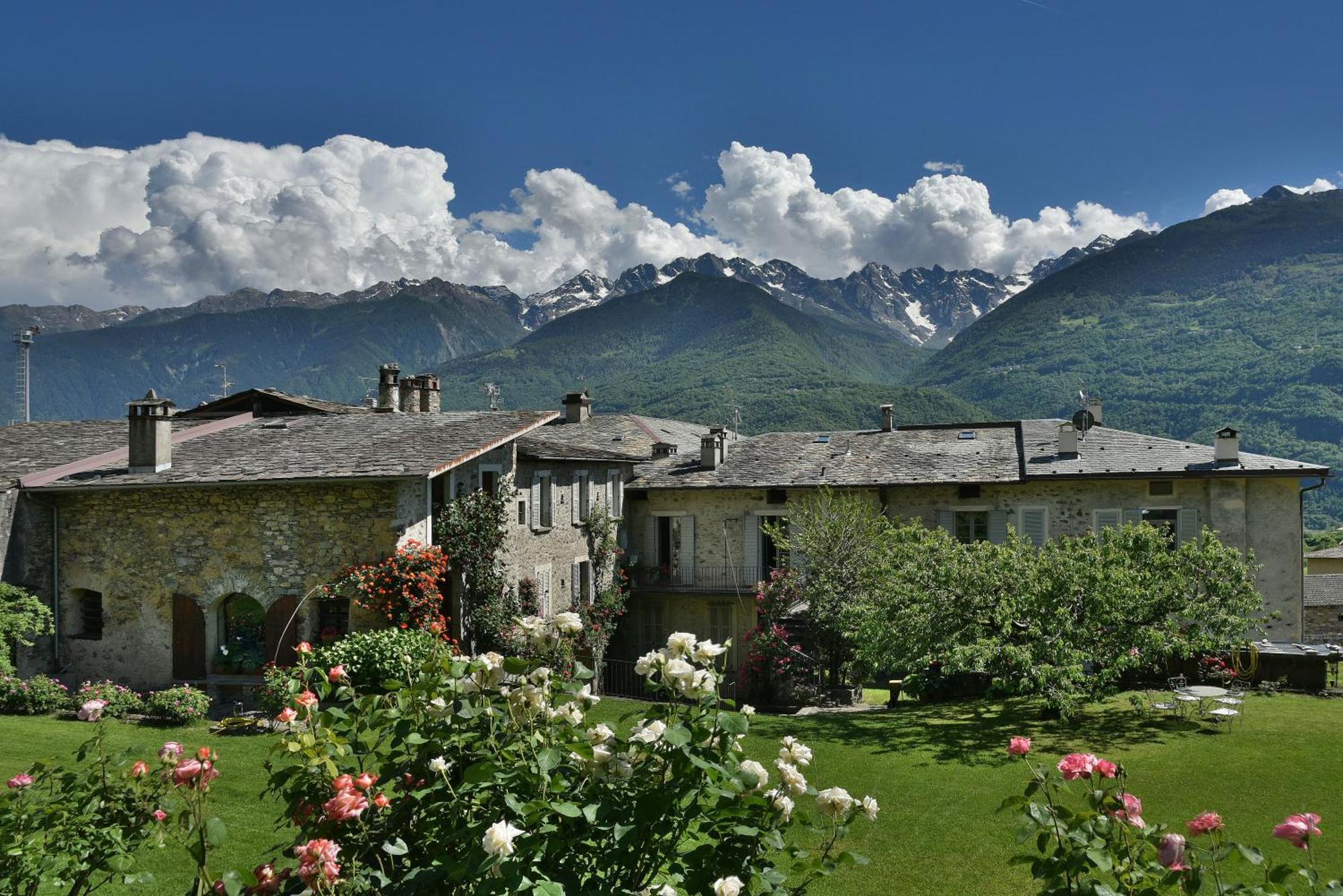 Piano Nobile Al Roseto Del Drago Villa San Bernardo  Exterior photo